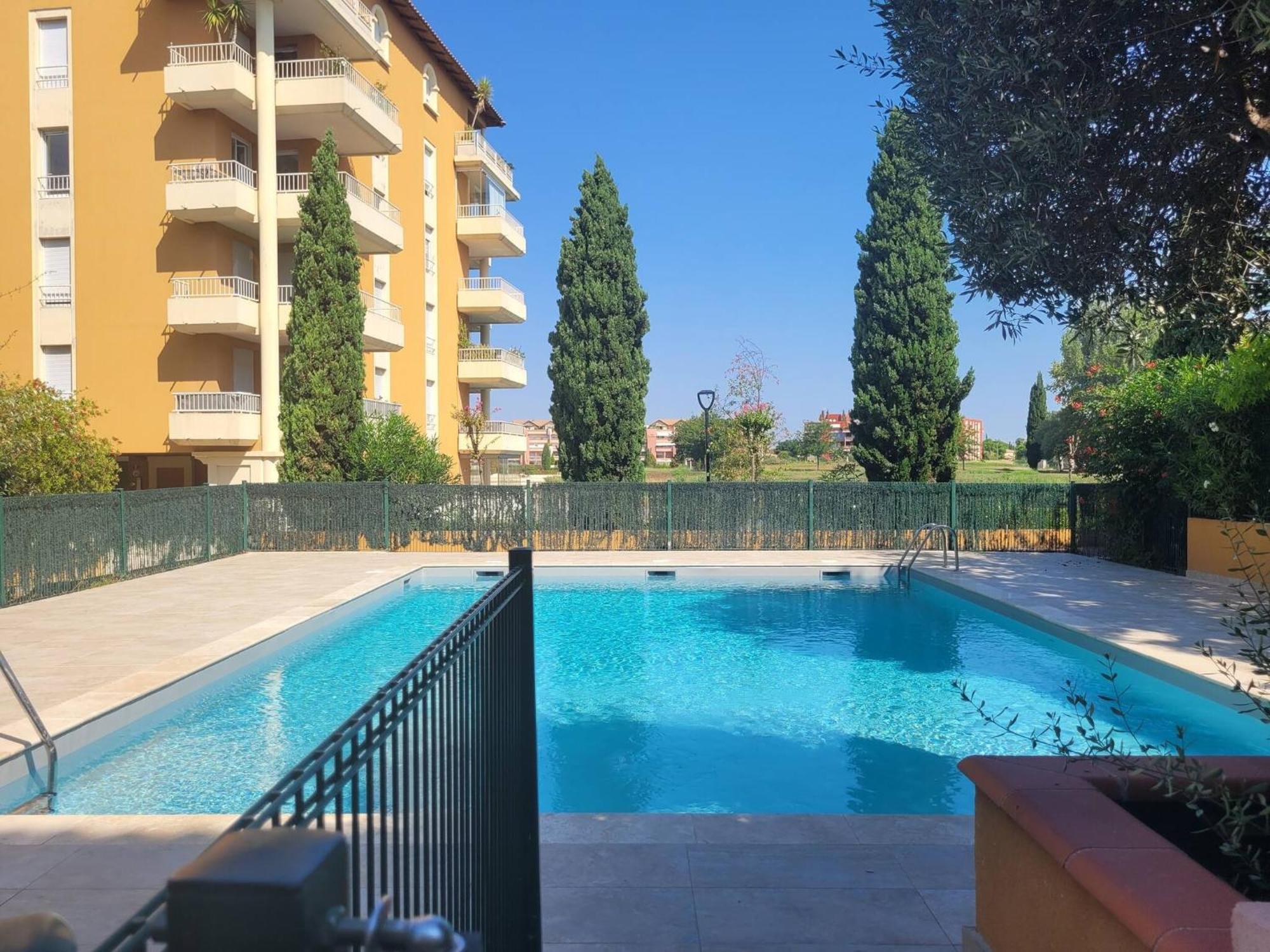 דירות לאט Le Jardin D'Hugo מראה חיצוני תמונה